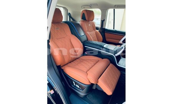 Buy Import Toyota Land Cruiser Black Car in Import - Dubai in Enga Buy Import Toyota Land Cruiser Black Car in Import - Dubai in Enga