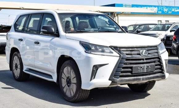 Buy Import Lexus LX White Car in Import - Dubai in Enga Buy Import Lexus LX White Car in Import - Dubai in Enga