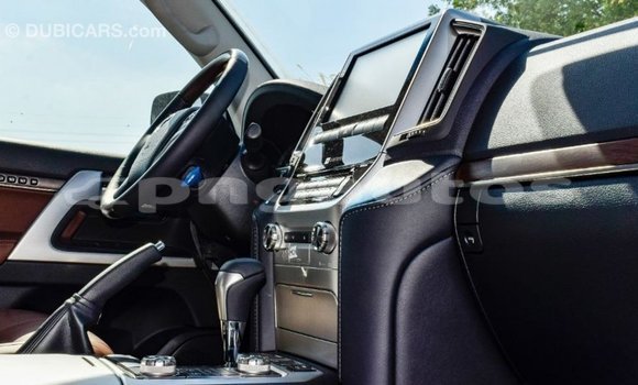 Buy Import Toyota Land Cruiser Black Car in Import - Dubai in Enga Buy Import Toyota Land Cruiser Black Car in Import - Dubai in Enga