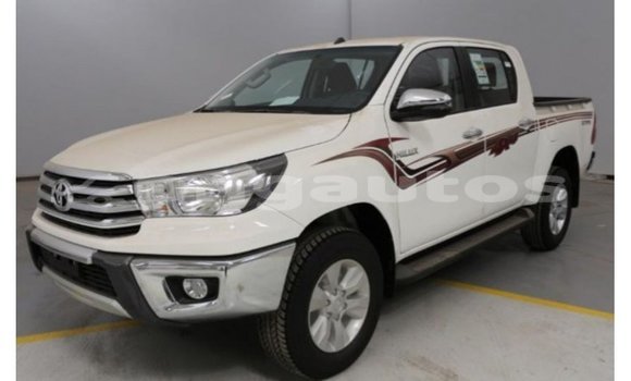 Buy Import Toyota Hilux White Car in Import - Dubai in Enga Buy Import Toyota Hilux White Car in Import - Dubai in Enga