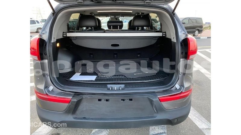 Big with watermark kia sportage enga import dubai 4537