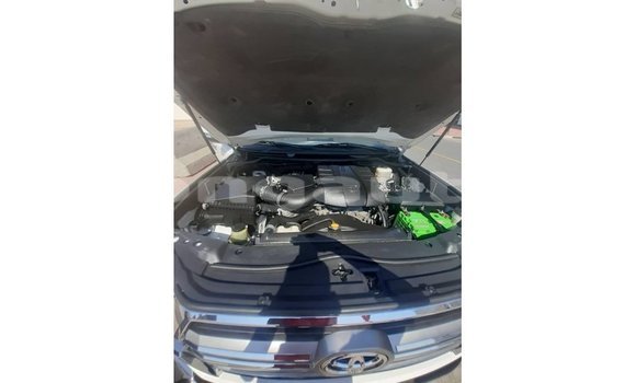 Buy Import Toyota Land Cruiser Black Car in Import - Dubai in Enga Buy Import Toyota Land Cruiser Black Car in Import - Dubai in Enga