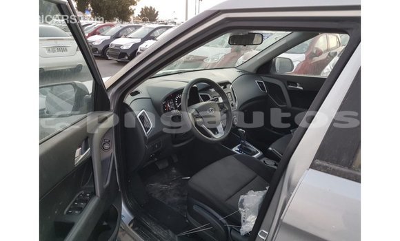 Acheter Import Voiture Hyundai Creta Autre à Import - Dubai, Enga Acheter Import Voiture Hyundai Creta Autre à Import - Dubai, Enga
