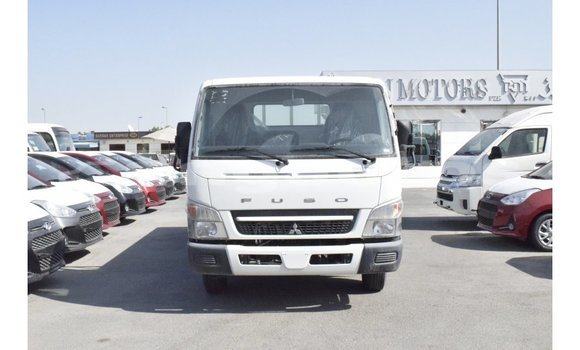 Buy Import Mitsubishi L400 White Truck in Import - Dubai in Enga