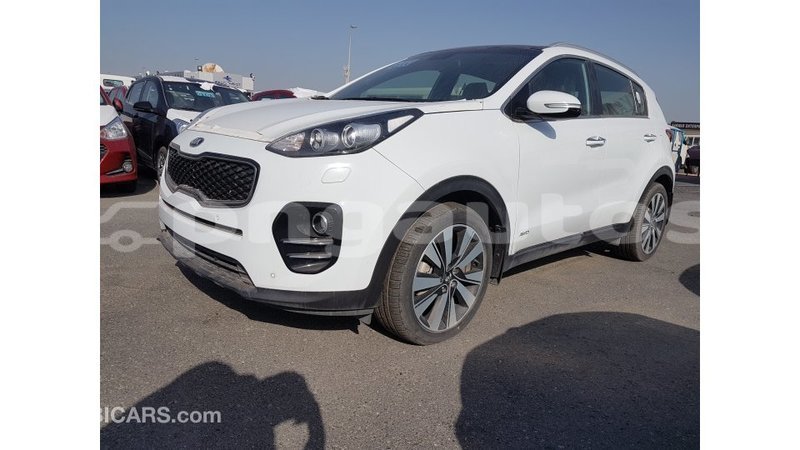 Big with watermark kia sportage enga import dubai 4552