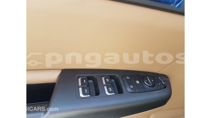 Big with watermark kia sportage enga import dubai 4552
