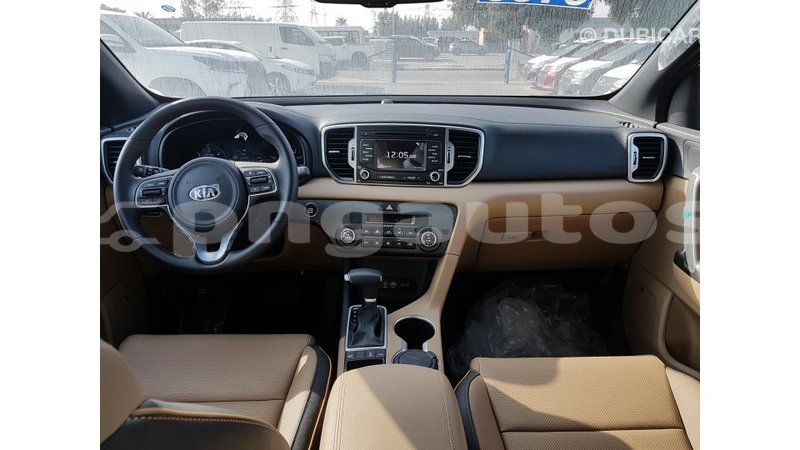 Big with watermark kia sportage enga import dubai 4552