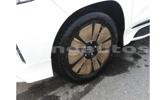 Acheter Import Voiture Lexus LX Blanc à Import - Dubai, Enga Acheter Import Voiture Lexus LX Blanc à Import - Dubai, Enga