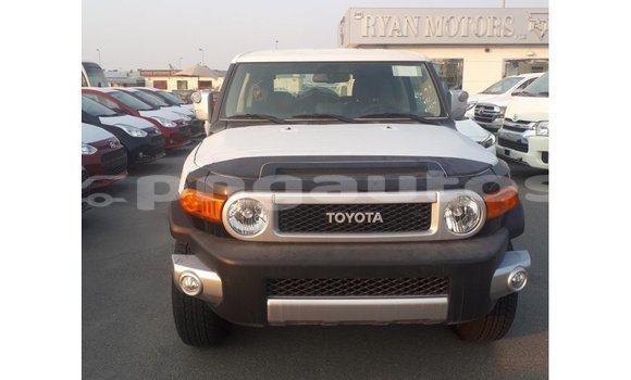 Buy Import Toyota FJ Cruiser Black Car in Import - Dubai in Enga Buy Import Toyota FJ Cruiser Black Car in Import - Dubai in Enga