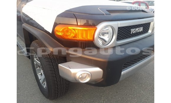 Buy Import Toyota FJ Cruiser Black Car in Import - Dubai in Enga Buy Import Toyota FJ Cruiser Black Car in Import - Dubai in Enga