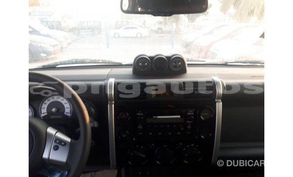 Buy Import Toyota FJ Cruiser Black Car in Import - Dubai in Enga Buy Import Toyota FJ Cruiser Black Car in Import - Dubai in Enga