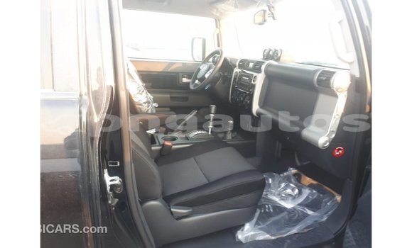 Buy Import Toyota FJ Cruiser Black Car in Import - Dubai in Enga Buy Import Toyota FJ Cruiser Black Car in Import - Dubai in Enga