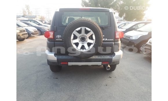 Buy Import Toyota FJ Cruiser Black Car in Import - Dubai in Enga Buy Import Toyota FJ Cruiser Black Car in Import - Dubai in Enga