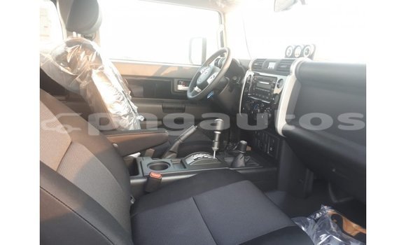 Buy Import Toyota FJ Cruiser Black Car in Import - Dubai in Enga Buy Import Toyota FJ Cruiser Black Car in Import - Dubai in Enga