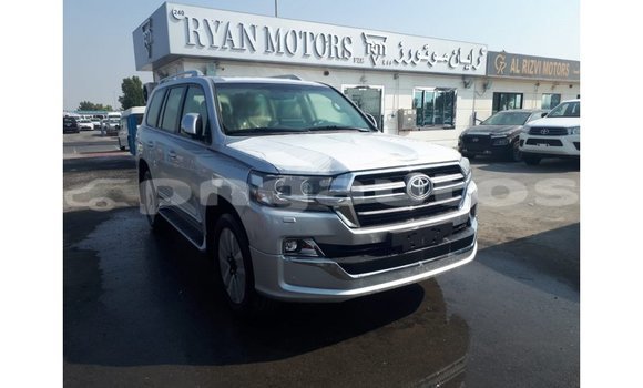 Buy Import Toyota Land Cruiser Other Car in Import - Dubai in Enga Buy Import Toyota Land Cruiser Other Car in Import - Dubai in Enga