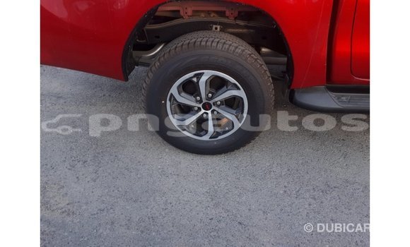 Acheter Import Voiture Toyota Hilux Rouge à Import - Dubai, Enga Acheter Import Voiture Toyota Hilux Rouge à Import - Dubai, Enga