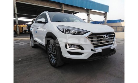 Acheter Import Voiture Hyundai Tucson Blanc à Import - Dubai, Enga Acheter Import Voiture Hyundai Tucson Blanc à Import - Dubai, Enga