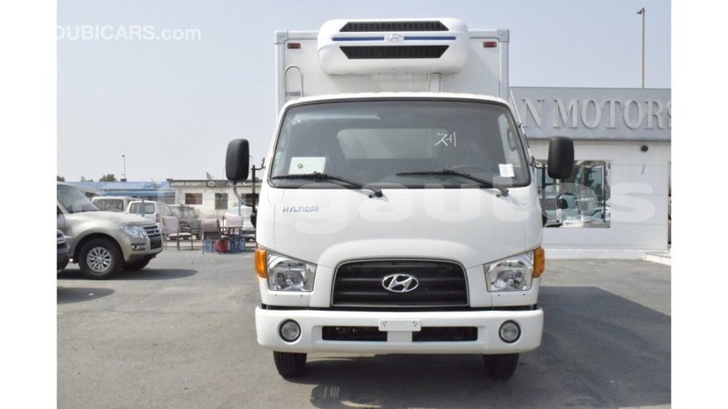 Big with watermark hyundai accent enga import dubai 4579