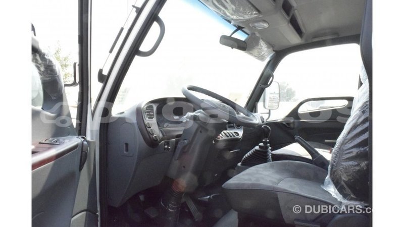 Big with watermark hyundai accent enga import dubai 4579