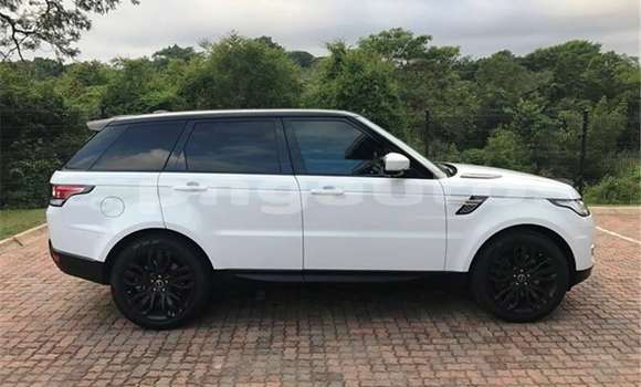 Buy Used Land Rover Discovery Other Car in Popondetta in Oro