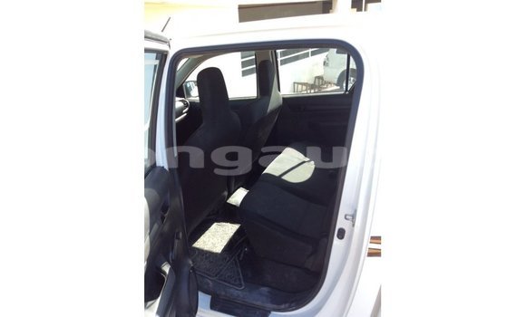 Buy Import Toyota Hilux White Car in Import - Dubai in Enga Buy Import Toyota Hilux White Car in Import - Dubai in Enga