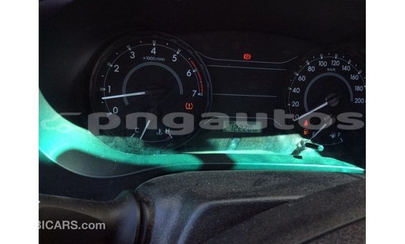 Buy Import Toyota Hilux White Car in Import - Dubai in Enga Buy Import Toyota Hilux White Car in Import - Dubai in Enga