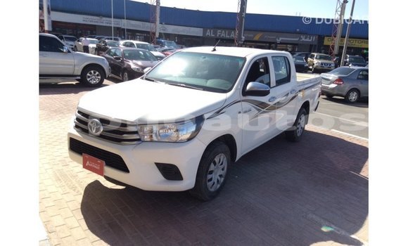 Buy Import Toyota Hilux White Car in Import - Dubai in Enga Buy Import Toyota Hilux White Car in Import - Dubai in Enga