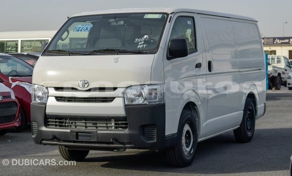 Acheter Import Voiture Toyota Hiace Blanc à Import - Dubai, Enga Acheter Import Voiture Toyota Hiace Blanc à Import - Dubai, Enga
