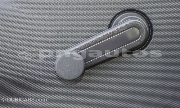 Acheter Import Voiture Toyota Hiace Blanc à Import - Dubai, Enga Acheter Import Voiture Toyota Hiace Blanc à Import - Dubai, Enga