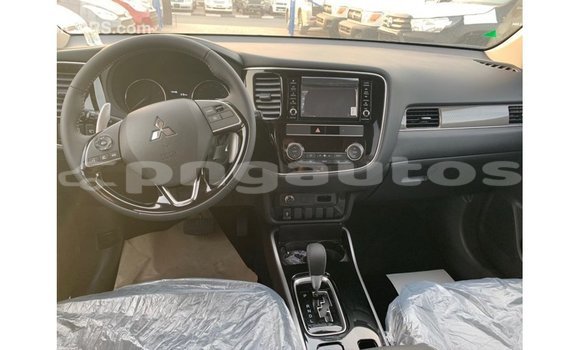 Buy Import Mitsubishi Outlander Brown Car in Import - Dubai in Enga Buy Import Mitsubishi Outlander Brown Car in Import - Dubai in Enga