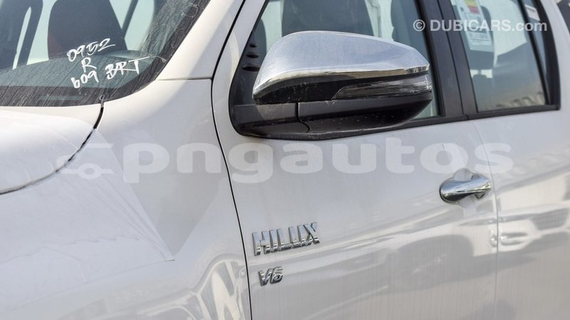 Big with watermark toyota hilux enga import dubai 4604