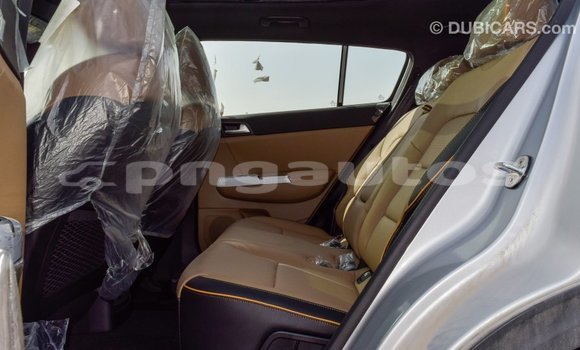 Buy Import Kia Sportage Other Car in Import - Dubai in Enga Buy Import Kia Sportage Other Car in Import - Dubai in Enga