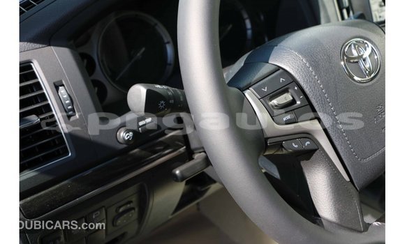 Buy Import Toyota Land Cruiser Black Car in Import - Dubai in Enga Buy Import Toyota Land Cruiser Black Car in Import - Dubai in Enga