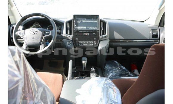 Buy Import Toyota Land Cruiser Black Car in Import - Dubai in Enga Buy Import Toyota Land Cruiser Black Car in Import - Dubai in Enga