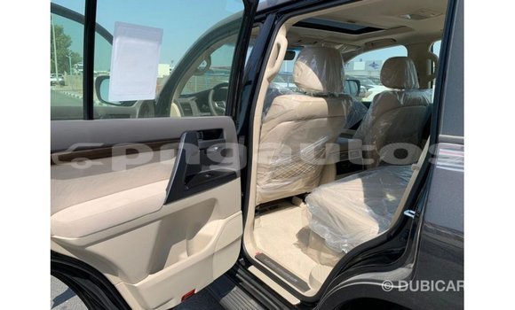 Buy Import Toyota Land Cruiser Black Car in Import - Dubai in Enga Buy Import Toyota Land Cruiser Black Car in Import - Dubai in Enga