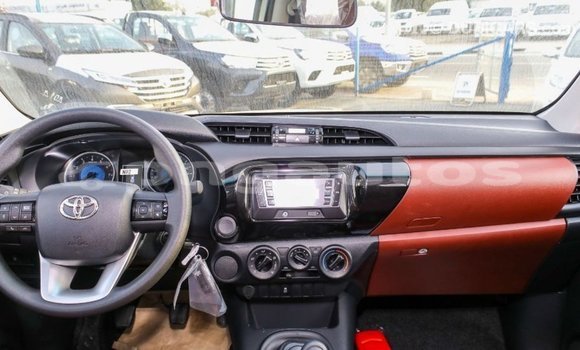 Buy Import Toyota Hilux White Car in Import - Dubai in Enga Buy Import Toyota Hilux White Car in Import - Dubai in Enga