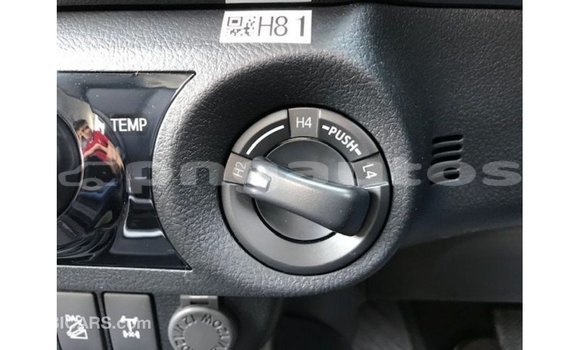 Buy Import Toyota Hilux Black Car in Import - Dubai in Enga Buy Import Toyota Hilux Black Car in Import - Dubai in Enga