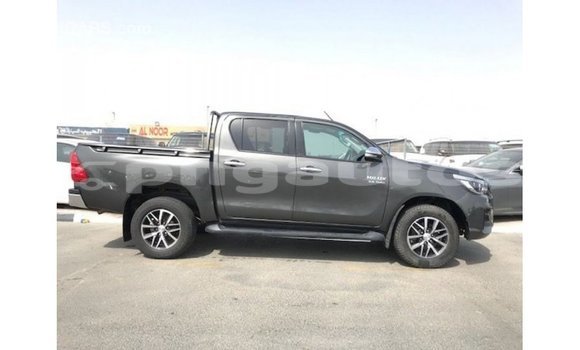 Buy Import Toyota Hilux Black Car in Import - Dubai in Enga Buy Import Toyota Hilux Black Car in Import - Dubai in Enga