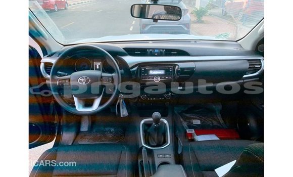 Buy Import Toyota Hilux Black Car in Import - Dubai in Enga Buy Import Toyota Hilux Black Car in Import - Dubai in Enga