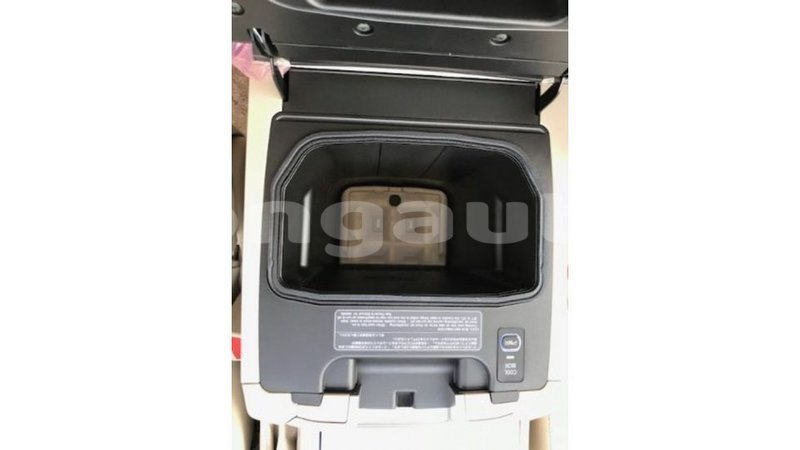 Big with watermark toyota land cruiser enga import dubai 4630