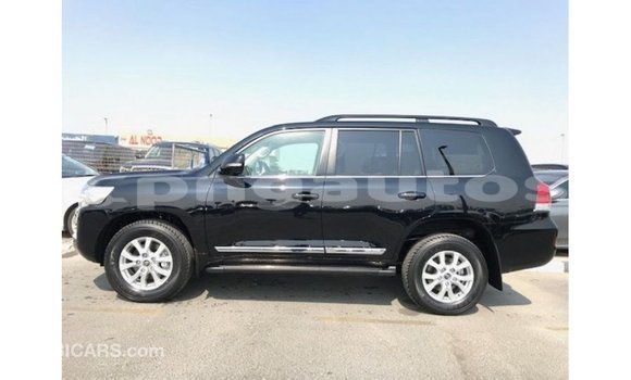 Buy Import Toyota Land Cruiser Black Car in Import - Dubai in Enga Buy Import Toyota Land Cruiser Black Car in Import - Dubai in Enga