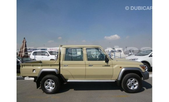 Buy Import Toyota Land Cruiser Beige Car in Import - Dubai in Enga Buy Import Toyota Land Cruiser Beige Car in Import - Dubai in Enga
