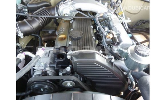 Buy Import Toyota Land Cruiser Beige Car in Import - Dubai in Enga Buy Import Toyota Land Cruiser Beige Car in Import - Dubai in Enga