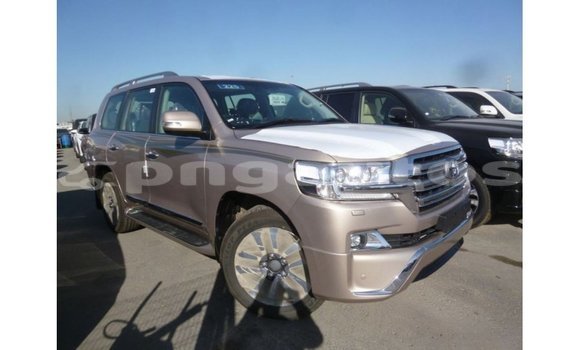 Buy Import Toyota Land Cruiser Other Car in Import - Dubai in Enga Buy Import Toyota Land Cruiser Other Car in Import - Dubai in Enga