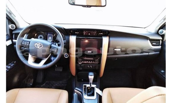 Buy Import Toyota Fortuner White Car in Import - Dubai in Enga Buy Import Toyota Fortuner White Car in Import - Dubai in Enga