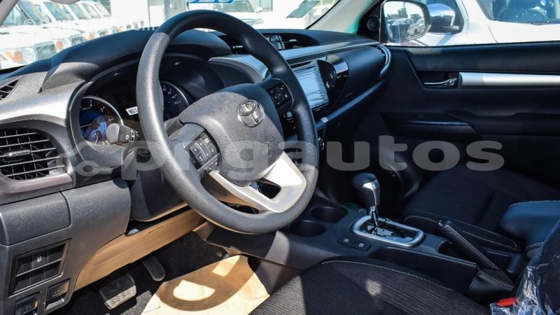 Big with watermark toyota hilux enga import dubai 4649