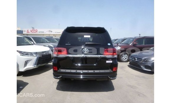 Buy Import Toyota Land Cruiser Black Car in Import - Dubai in Enga Buy Import Toyota Land Cruiser Black Car in Import - Dubai in Enga