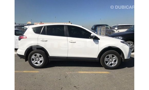 Buy Import Toyota 4Runner White Car in Import - Dubai in Enga Buy Import Toyota 4Runner White Car in Import - Dubai in Enga