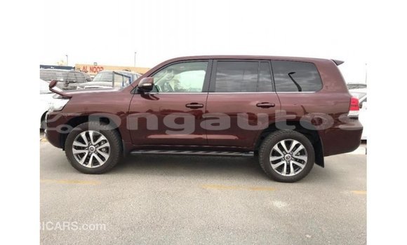 Buy Import Toyota Land Cruiser Other Car in Import - Dubai in Enga Buy Import Toyota Land Cruiser Other Car in Import - Dubai in Enga