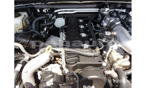 Buy Import Toyota Prado White Car in Import - Dubai in Enga Buy Import Toyota Prado White Car in Import - Dubai in Enga